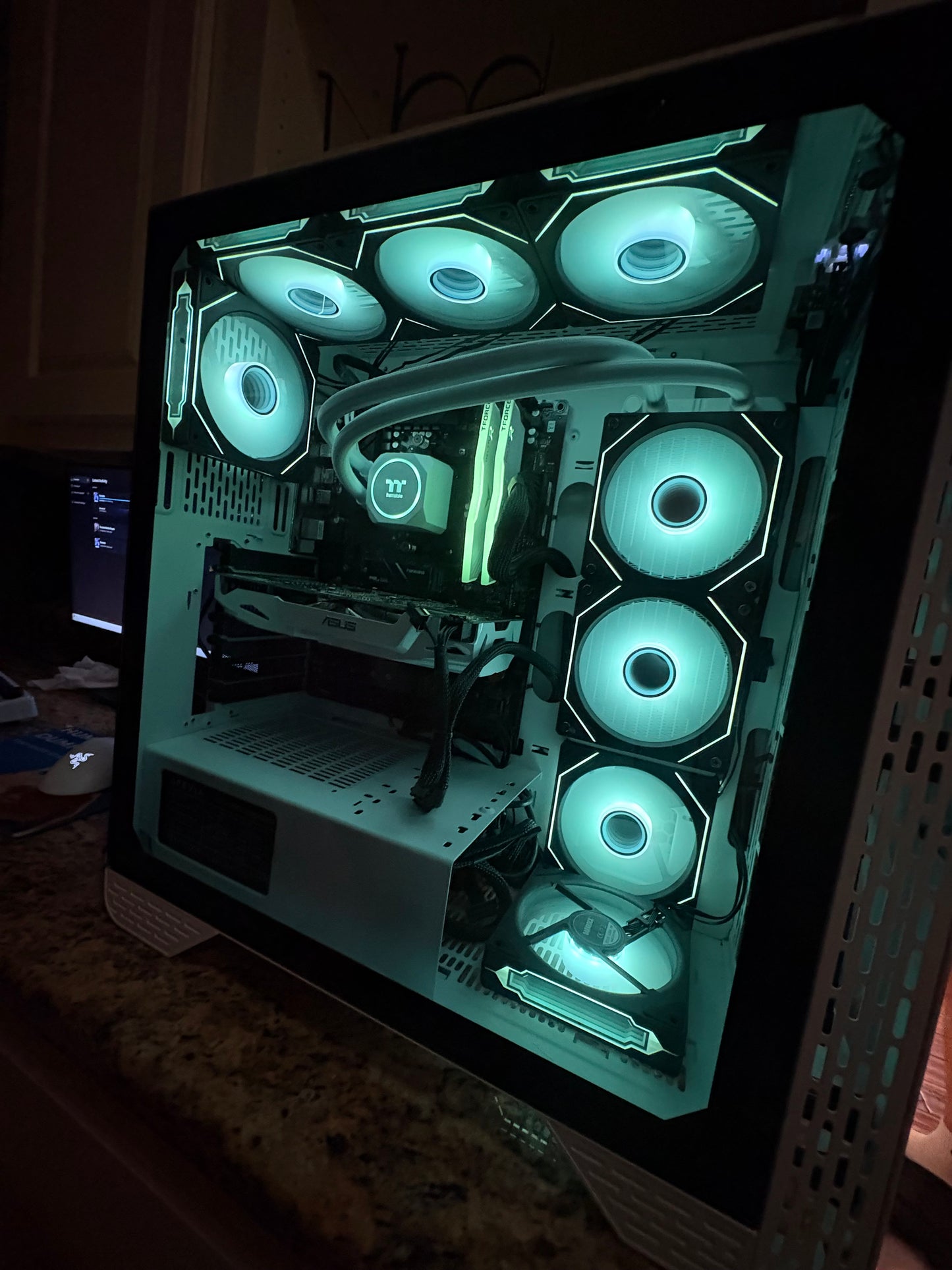 Custom PC